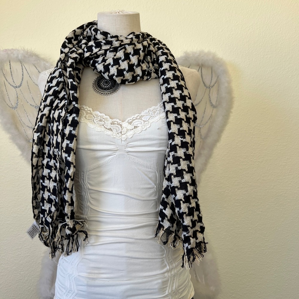 Whimsy‎ Twee Sparkly Herringbone Cute Scarf Indie Sleaze Gold Black fringe